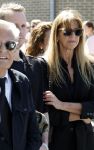 s Gravenzande 1 mei 2026
Begrafenis Jade Kops . Koningin Maxima heeft een mooi bloemstuk gestuurd . Isa Hoes en Jeroen v Veen