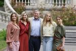 Den Haag 21 mei 2026
Fotouurtje met de koninklijke familie in de Hollandse tuin van Park Clingendael . Aanwezig Koning Willem Alexander Koningin Maxima Prinses Amalia Prinses Alexia en Prinses Ariane .