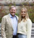 Den Haag 21 mei 2026
Fotouurtje met de koninklijke familie in de Hollandse tuin van Park Clingendael . Aanwezig Koning Willem Alexander Koningin Maxima Prinses Amalia Prinses Alexia en Prinses Ariane .