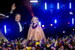 Amsterdam 5 mei 2026
5 mei Concert op de Amstel voor bevrijdingsdag . Koning Willem Alexander en Koningin Maxima zijn aanwezig .
Tineke Schouten en Splinter Chabot presenteren het . De artiesten die opterden zijn Roxeanne Hazes Acda en de Munnik Miss Envy Peru Edsilia Rombley Rolf Sanches en Fleur Raateland . Jamai Looman is dirigent .