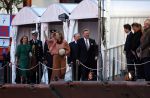 Amsterdam 5 mei 2026
5 mei Concert op de Amstel voor bevrijdingsdag . Koning Willem Alexander en Koningin Maxima zijn aanwezig .
Tineke Schouten en Splinter Chabot presenteren het . De artiesten die opterden zijn Roxeanne Hazes Acda en de Munnik Miss Envy Peru Edsilia Rombley Rolf Sanches en Fleur Raateland . Jamai Looman is dirigent .