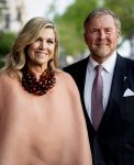 Amsterdam 5 mei 2026
5 mei Concert op de Amstel voor bevrijdingsdag . Koning Willem Alexander en Koningin Maxima zijn aanwezig .
Tineke Schouten en Splinter Chabot presenteren het . De artiesten die opterden zijn Roxeanne Hazes Acda en de Munnik Miss Envy Peru Edsilia Rombley Rolf Sanches en Fleur Raateland . Jamai Looman is dirigent .