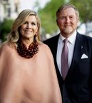 Amsterdam 5 mei 2026
5 mei Concert op de Amstel voor bevrijdingsdag . Koning Willem Alexander en Koningin Maxima zijn aanwezig .
Tineke Schouten en Splinter Chabot presenteren het . De artiesten die opterden zijn Roxeanne Hazes Acda en de Munnik Miss Envy Peru Edsilia Rombley Rolf Sanches en Fleur Raateland . Jamai Looman is dirigent .
