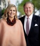 Amsterdam 5 mei 2026
5 mei Concert op de Amstel voor bevrijdingsdag . Koning Willem Alexander en Koningin Maxima zijn aanwezig .
Tineke Schouten en Splinter Chabot presenteren het . De artiesten die opterden zijn Roxeanne Hazes Acda en de Munnik Miss Envy Peru Edsilia Rombley Rolf Sanches en Fleur Raateland . Jamai Looman is dirigent .