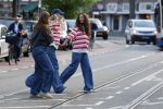 Amsterdam 7 mei 2026
Maria Tailor en haar dochter tijdens shoot op straat in Amsterdam zuid.