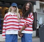 Amsterdam 7 mei 2026
Maria Tailor en haar dochter tijdens shoot op straat in Amsterdam zuid.