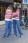 Amsterdam 7 mei 2026
Maria Tailor en haar dochter tijdens shoot op straat in Amsterdam zuid.