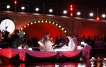 Amsterdam 5 mei 2026
5 mei Concert op de Amstel voor bevrijdingsdag . Koning Willem Alexander en Koningin Maxima zijn aanwezig .
Tineke Schouten en Splinter Chabot presenteren het . De artiesten die opterden zijn Roxeanne Hazes Acda en de Munnik Miss Envy Peru Edsilia Rombley Rolf Sanches en Fleur Raateland . Jamai Looman is dirigent .
