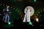 Amsterdam 5 mei 2026
5 mei Concert op de Amstel voor bevrijdingsdag . Koning Willem Alexander en Koningin Maxima zijn aanwezig .
Tineke Schouten en Splinter Chabot presenteren het . De artiesten die opterden zijn Roxeanne Hazes Acda en de Munnik Miss Envy Peru Edsilia Rombley Rolf Sanches en Fleur Raateland . Jamai Looman is dirigent .