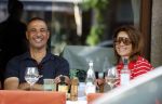 Amsterdam 2 mei 2026
Ruud Gullit en zijn vriendin Karin de Rooy op terras in Amsterdam zuid