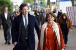 Amsterdam 5 mei 2026
5 mei Concert op de Amstel voor bevrijdingsdag . Koning Willem Alexander en Koningin Maxima zijn aanwezig . 
Thom v Campen en Mei Li Vos