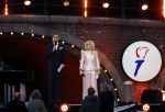 Amsterdam 5 mei 2026
5 mei Concert op de Amstel voor bevrijdingsdag . Koning Willem Alexander en Koningin Maxima zijn aanwezig .
Tineke Schouten en Splinter Chabot presenteren het . De artiesten die opterden zijn Roxeanne Hazes Acda en de Munnik Miss Envy Peru Edsilia Rombley Rolf Sanches en Fleur Raateland . Jamai Looman is dirigent .