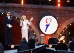Amsterdam 5 mei 2026
5 mei Concert op de Amstel voor bevrijdingsdag . Koning Willem Alexander en Koningin Maxima zijn aanwezig .
Tineke Schouten en Splinter Chabot presenteren het . De artiesten die opterden zijn Roxeanne Hazes Acda en de Munnik Miss Envy Peru Edsilia Rombley Rolf Sanches en Fleur Raateland . Jamai Looman is dirigent .