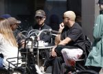 Amsterdam 5 mei 2026
Yousef Gnaoui, artiestennaam Sef en Dio met een kennis op terras .
