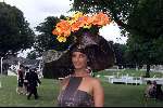 Ascot ( Engeland ) 17 juni 1999
Hoeden...hoeden  en nog meer hoeden op de LADY'S-day tijdens de Ascot paardenraces