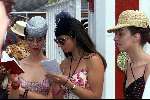 Ascot ( Engeland ) 17 juni 1999
Hoeden...hoeden  en nog meer hoeden op de LADY'S-day tijdens de Ascot paardenraces