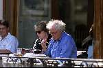Amsterdam 16 juni 1999
De ontslagen Henk Spaan met vrouw en dochter op een amsterdams terras