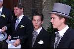 Naarden 5 juni 1999
Trouwen Soren Lerby
Kai Lerby en zijn broer Johnny de Mol  met op de achtergrond getuige Frank Arnesen