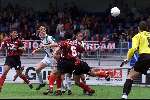 Rotterdam, 13 juni 1999
Wedstrijd in de nakompetitie tussen Excelsior-FC Groningen, eindstand 2-2
Hugo (FC Groningen ) en Pascal Averdijk ( blond FC Groningen)