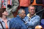Rotterdam, 25 juni 2000   Euro 2000
Nederland-Yougoslavie, eindstand 6-1
Dick Jol op tribune
Europees Kampioenschap voetbal 2000