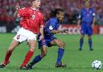 Rotterdam16 juni 2000 Euro 2000
Nederland-Denemarken, eindstand 3-0
Edgar Davids contra Jon Dahl Tomasson
Europees Kampioenschap voetbal 2000