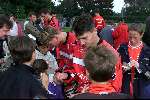 Landgraaf 6 juni 2000
Training Denemarken met Jan Heintze, Jon Dahl Tomasson en Jesper Gronkjaer
Europees Kampioenschap Voetbal 2000