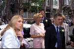 Amsterdam 3 juni 2000
Ruud Gullit en Estelle Cruyff trouwen.
Moeder van Estelle Gullit met haar vriend en dochter