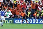 Rotterdam, 25 juni 2000   Euro 2000
Nederland-Yougoslavie, eindstand 6-1
4 doelpunten Patrick kluivert en 2 x Marc Overmars
Mooi aktie blijdschap juichfoto
Europees Kampioenschap Voetbal 2000