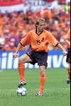 Rotterdam, 25 juni 2000   Euro 2000
Nederland-Yougoslavie, eindstand 6-1
Paul Bosvelt met adidas schoenen
Europees Kampioenschap Voetbal 2000