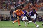 Amsterdam 21 juni 2000 euro 2000
Nederland-Frankrijk 3-2
Roy Makaay, Desailly en Karembeu met adidas schoenen
Europees Kampioenschap Voetbal 2000