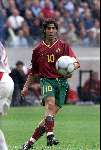 Amsterdam, 24 juni 2000   Euro 2000
Portugal-Turkije, eindstand 2-0
Rui Costa
Europees Kampioenschap Voetbal 2000