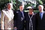 Breukelen 7 juni 2000
Haringparty op Nijenrode.
Tom Westermeijer en Hans Schmidt en Erica Terpstra
Frans Weisglas