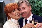Geldrop 25 juni 2000
Trea Dobbs getrouwd voor de derde maal met Hans
