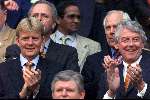 Amsterdam 29 juni 2000
Nederland-Italie 0-0 euro 2000
Wim Kok en Prins Willem Alexander
Europees Kampioenschap Voetbal 2000