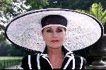 Breukelen 13 juni 2001
Haringparty op Neyenrode.
Ans Marcus