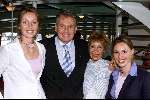 Rotterdam 18 juni 2001
Surprise feest van Henny Huisman vanwege zijn 50e verjaardag op de boot 