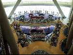 Dubai 7 Mei 2001
Het duurste en mooiste hotel van de wereld
Zes sterren hotel Burj Al Arab
Het gehele interieur van bladgoud