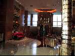 Dubai 7 Mei 2001
Het duurste en mooiste hotel van de wereld
Zes sterren hotel Burj Al Arab
Het gehele interieur van bladgoud