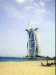 Dubai 7 Mei 2001
Het duurste en mooiste hotel van de wereld
Zes sterren hotel Burj Al Arab
Het gehele interieur van bladgoud