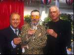 Albert Mol met Joop Braakhekken en zijn vriend