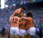 Berry v Aerle spelend voor het Nederlands elftal
Ronald Koeman tijdens het europees Kampioenschap voetbal
in Duitsland 1988