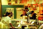 Emily Bremers, vriend van Prins Willem-Alexander boodschappen in hetbelgie waar haar ouders wonen
6 September 1996