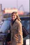 Amsterdam 11 april 2000
Emily Bremers op Schiphol.