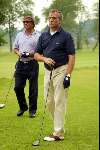 Eemnes 22 juni 2002
Golfen voor het ronald Mc Donald kinderhuis
op de Goyen Golf en country club.
Frank Wisse en Theo Dietz,