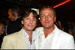 Rotterdam 22 juni 2002
Feest van Gordon bij discotheek Hollywood
Gordon en Erik de Zwart