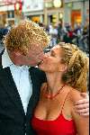 Amsterdam 27 juni 2002
Premiee Bad Company in Tushinsky
Josefine v Asdonk met vriend