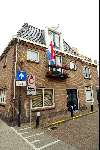 Weesp 14juni 2002
huis Pernilla la Lau.
vlag hangt uit voor de geboorte van haar zoon
