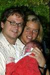 Tilburg 20 Juni 2003
Guus Meeuwis met zijn vriendin en pas geboren dochter.
