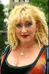 Amsterdam 2 juni 2003
presentatie dvd 3 musketiers in pand van joop v d ende theaterprodukties in amsterdam
karin bloemen