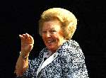 Amsterdam 3 oktober 2003
Koningin Beatrix bij paleis op de dam